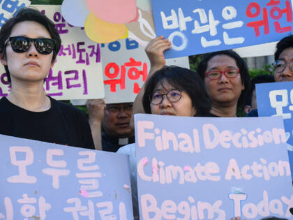 SKOREA-CLIMATE-LAW